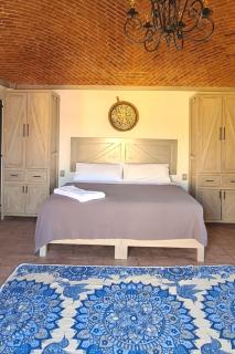 Elegant & Stylish in the Downtown - 6