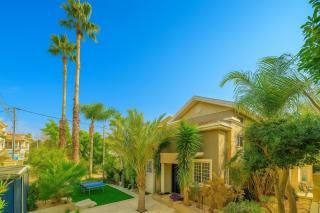 וילה מונטאנו עם בריכה מחוממת וג'קוזי במרכז העיר - Villa Montano with a heated pool and jacuzzi in the city center - 6