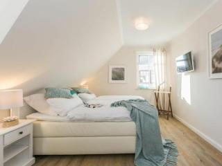 Holiday home in Zingst with swimming pool - 1