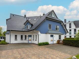 Holiday home in Zingst with swimming pool - 9