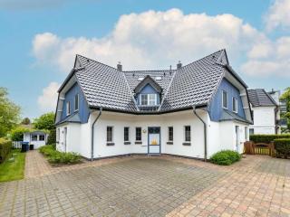 Holiday home in Zingst with swimming pool - 6