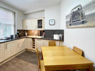 High Style Apartment - 7