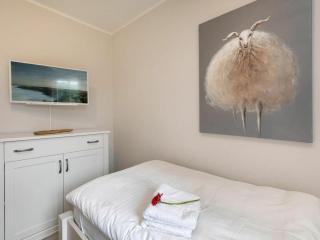 One-bedroom apartment - 1