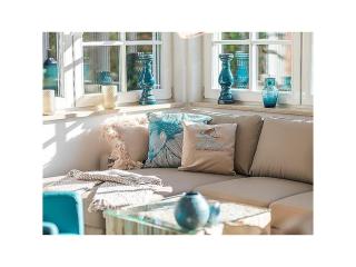 Baltic Sea House Seagrass Fireplace - 1