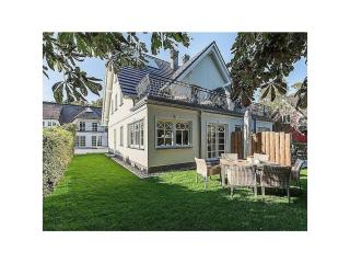 Baltic Sea House Seagrass Fireplace - 0