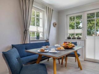 Holiday home in Zingst with swimming pool - 4