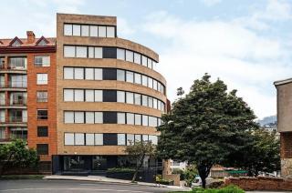 DarHouse HERMOSO APARTAMENTO AMOBLADO CON TODAS SUS COMODIDADES DE 3 HABITACIONES CHAPINERO ALTO - 0