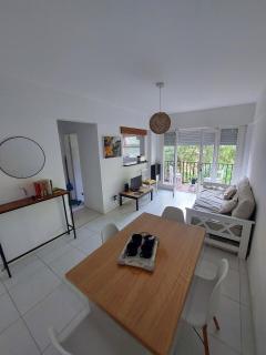 Soleado Dpto 2 amb Zona Aldrey - 0