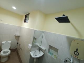 Motel Aurora Damai - 8