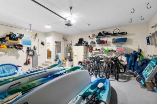 Pirates Cove Marco Island, saltwater pool, bikes, water sports, paddle boards included! - 7