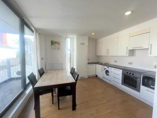 Crown Street Buildings - 9