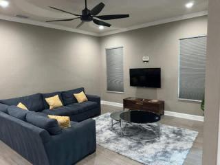 The Riverview Estates Sauna And Heated Pool - 9