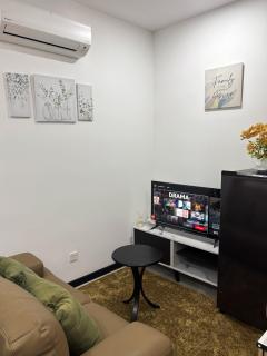 Nue Suites Apartment by LammyNora - 9