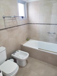 Hermoso departamento céntrico con cochera opcional - 2