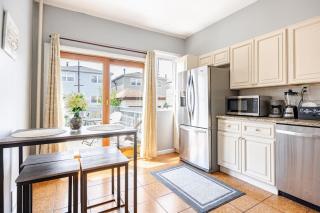 Free Parking -5 Guests- 30 min to NYC - 8