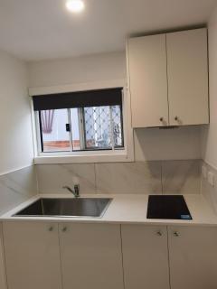 The Tiny Retreat With Private Entrance - 5