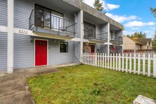 Cedar Terrace Townhome w Firepit - Lynnwood - 3