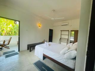 Tropicana Terrace - 8