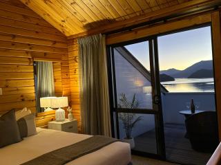 The Portage Resort - 8