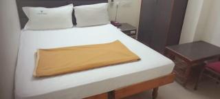 Hotel Vihas Inn - Near Kapila Theertham Temple - 3