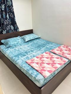 Relaxing 1bhk near metro - 9