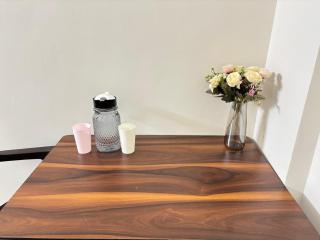 Relaxing 1bhk near metro - 5