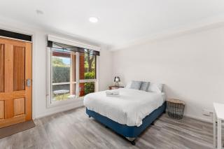 Box Hill Studio Apartment 2 - 5
