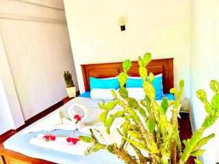 The Ceylan Crest ELLA - 5