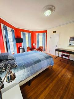 Spacious room in Federal Hill, Downtown with private bathroom 25 - 1