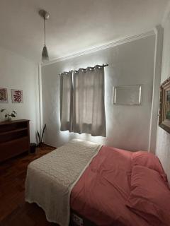 Alugo 1 quarto individual - 2