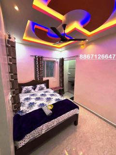 Prajju Homestay Hampi - 0