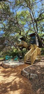 Romantic Escapes to Texas like No Other in this Wonderful Tree House in Leander - 2