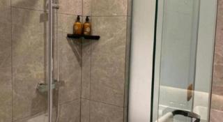 IU Hotels· Wuhan Jianghan Road Metro Station - 4