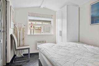 Lovely Holiday Home Near Hasmark Beach - 3