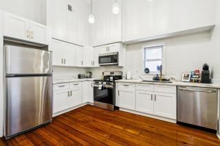 Stylish & Spacious Condos in New Orleans - 8