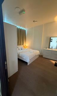 Suite one bedroom apartment Down town abudhabi - 4