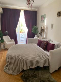 Квартира з балконом в центрі на Утьосова - 9