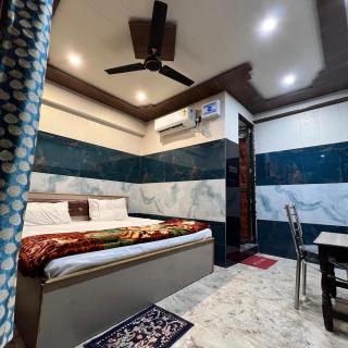 Hotel Raghunandan Inn Near Shri Ram Janmabhoomi - 7