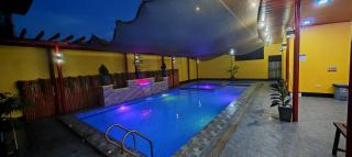 Lolo's Staycation - 3