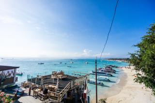 Ware Ware Surf Bungalow Lembongan - 4