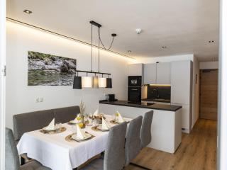 Alpine apartment with view & garden - 2