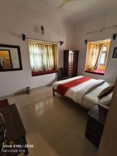 Hostel city views - 5