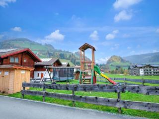 Holiday Village Wildschönau Chalet with Garden, cleaning included - 1