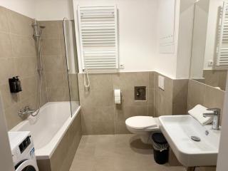 City Vienna Hirsch Apartment - 1