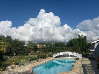 Logement climatisé, piscine, 4 personnes - 6