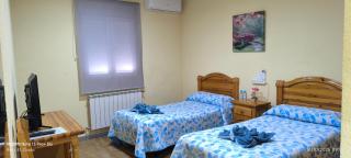 Hostal Hotel EL Chato - 9