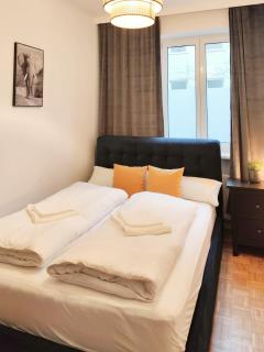 ELEPHANT- metro to the opera 1 min away - 8