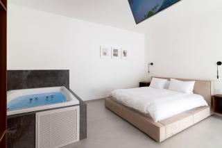 פסגת הגליל - סוויטות מדהימות לזוגות במושב מנות - 6