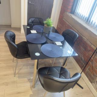 Stylish Apartment - 2