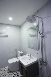 We House River View Hotel And Travel - 3